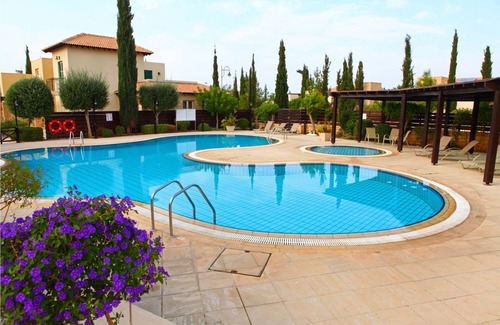 Aphrodite Hills Apartment | Aphrodite Hills 1 BR APTMT * BEST VALUE AND RESORT LOCATION * Sea + ravine views