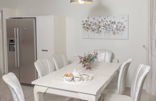 Hersonissos Centre Villa | Aphrodite luxury villa Hersonissos