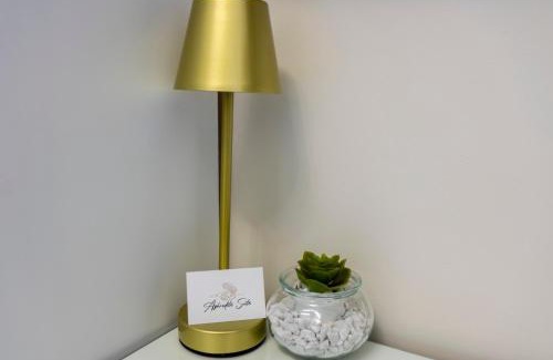 Santa Lucia Apartment | Aphrodite Suite