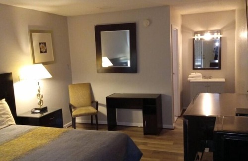 Winchester Hotel | APM Inn & Suites