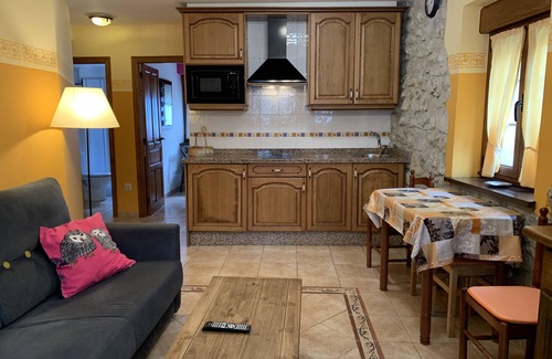 Cue Cottage | Apmto rural La Hilera d'Abaju for 2/3 people. Cue, Llanes.