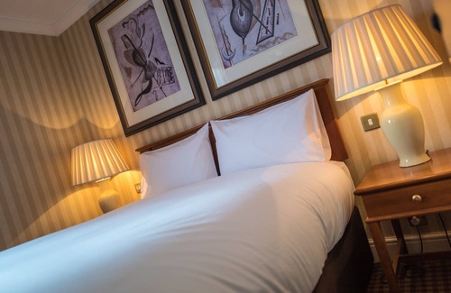 Sherborne St. John Hotel | Apollo Hotel