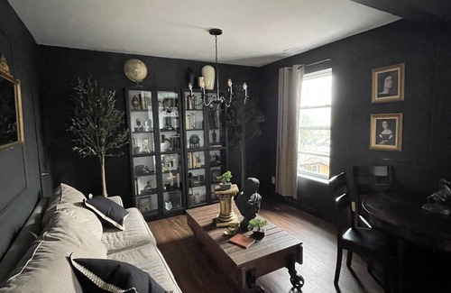 Landsdale Apartment | Apollo's Place