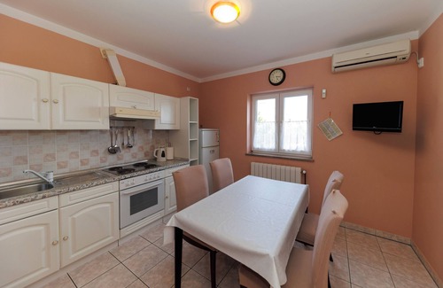 Zadar Apartment | Apolonia Urban retreat close to the sea Apt 3 Lavanda