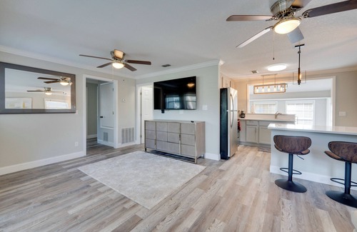 Plymouth House | Apopka Home w/Yard & Grill Near Wekiwa Springs!