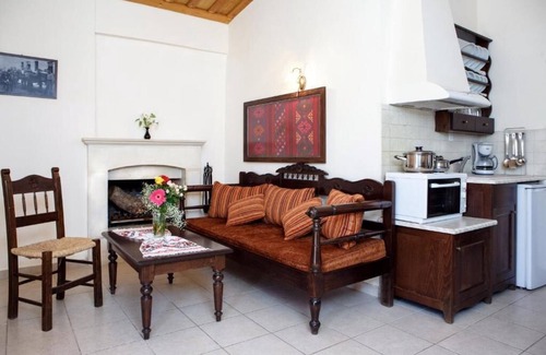 Drosia House | Aposperitis Traditional Guesthouse