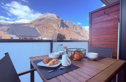 Saint-Jean-de-Maurienne Apartment | App 2-4 Proche Gare Terrasse Garage