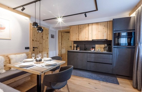 Ellmau Apartment | App 4: 1 bedroom & 1 living room - apartment house Bambi