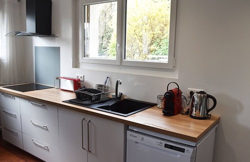Saint-Vallier Apartment | App. 4 people completely renovated - Swimming pool and landscaped garden