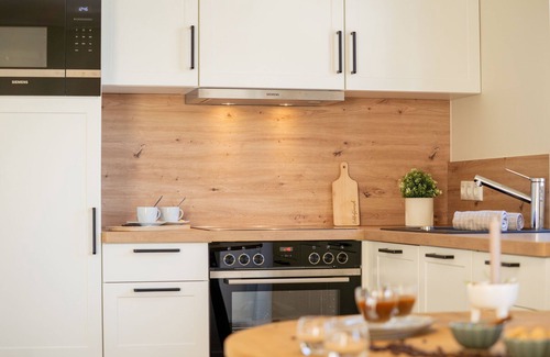 Sassnitz Apartment | App. 4 - Sea urchins - Villa Am Steinbach in the historic center - 150m to the Baltic Sea