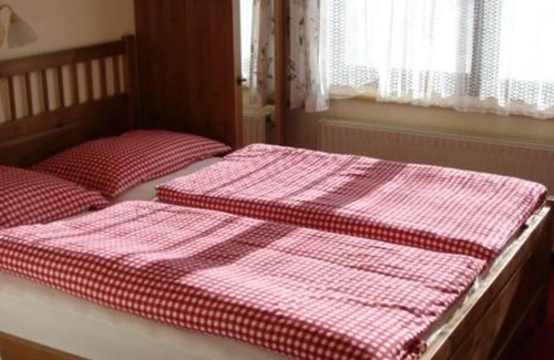 Faistenau Bed & Breakfast | App. 5 - Apartments Alpenblick