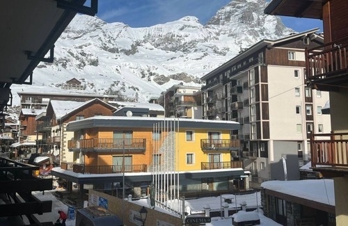 Cervinia Apartment | App 5 Two-rooms apartment centrally located close to the slopes