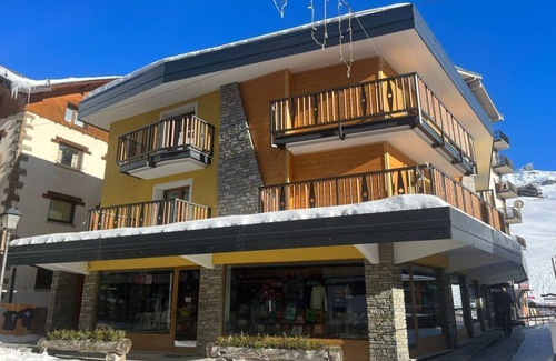 Cervinia Apartment | App 9 Two-rooms apartment centrally located close to the slopes