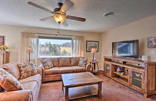 Boone Apartment | Appalachian Boone Horse Ranch Retreat with Mtn Views