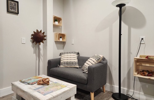 Burnsville Apartment | Appalachian Stylish Studio