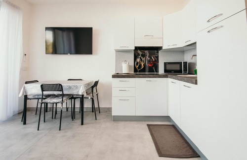 Villaggi Apartment | Appartamento Ferdi - Lakeside L&B