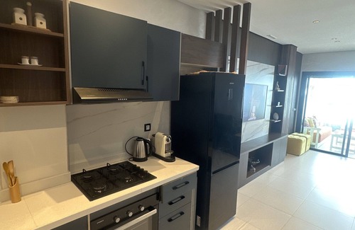 Rabat-Sale-Kenitra Apartment | Apparemment Front mer et Pied Dans Leau
