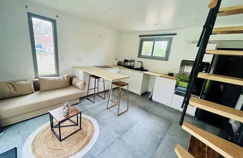 Fabregues Apartment | Apparently duplex with garden and parking