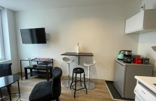 Quartier Vieux Marche-Cathedrale Apartment | Apparently Rougemare