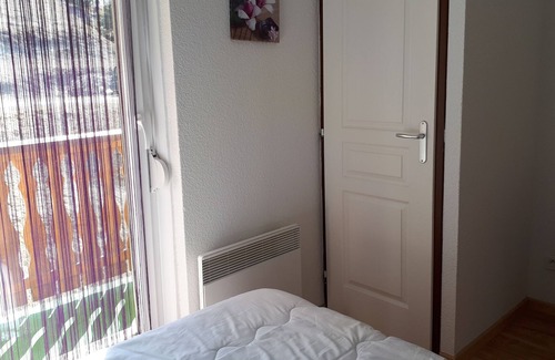 Villar-d'Arene Apartment | Appart 13 in a mountain village: nature and relaxation in the Pays de la Meije