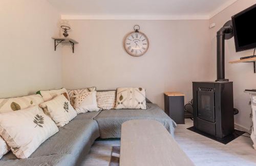 Valderoure Apartment | Appart Authentique et Confortable