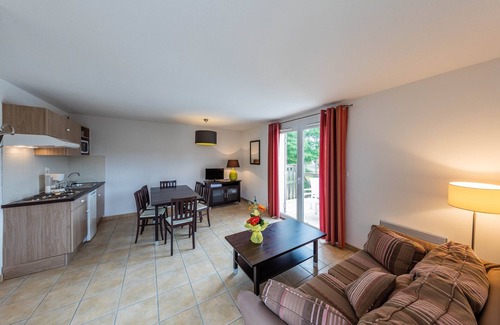 Barbaste Condo | Appart + Balcon/Terrasse Proche Du Cours De Golf