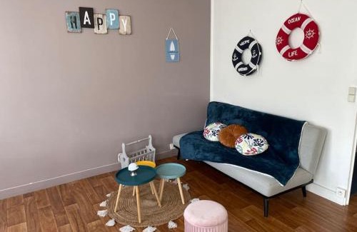 Saint-Nazaire Apartment | Appart, chantier naval, très cosy et vintage