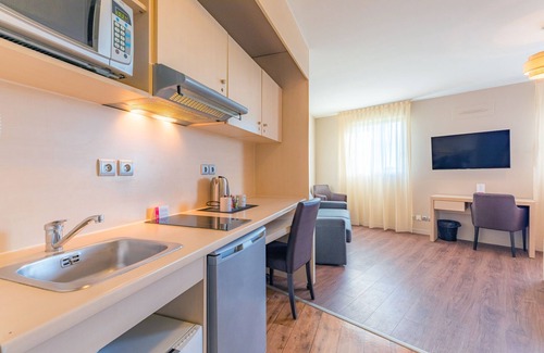 Estanove Apartment | Appart'City Confort Montpellier Ovalie 1