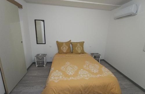 Beausemblant Apartment | Appart complet 3 chambres calme facture et repas possibles