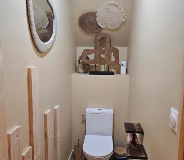 La Bassee Apartment | Appart Cosy avec SPA privatif proximité Lille, Le Chalet