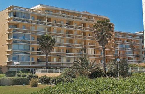 La Cote Radieuse Apartment | Appart face à la mer les pieds dans l'eau