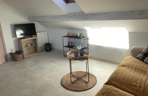 Saint-Laurent-en-Grandvaux Apartment | Appartement avec garage privé