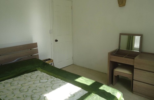 Port Mathurin Apartment | Appart'hôtel overlooking the garden