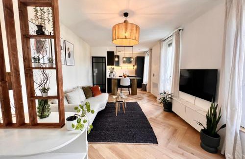 Bry-sur-Marne Apartment | Appart Le Van Gogh - 3' RER - 11' Paris - 23' Disney