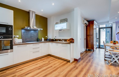 Arles Apartment | Appart loft type ground floor