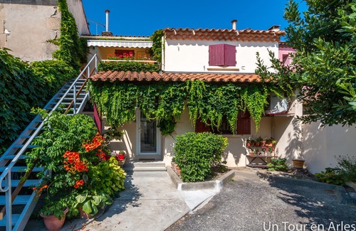 Arles Apartment | Appart loft type ground floor