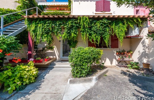 Arles Apartment | Appart loft type ground floor