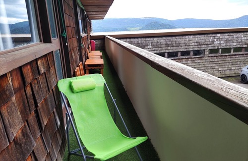 Murat-le-Quaire Apartment | Appart Lumineux en Pleine Nature
