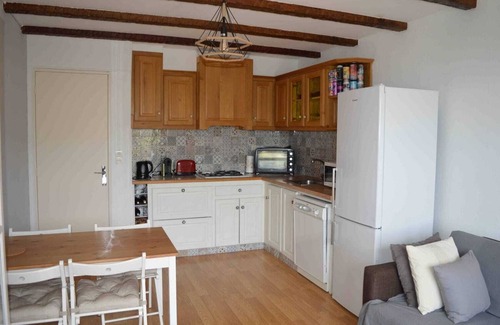 Saillagouse House | Appart T2 économique 2/4 pers - vue sur la Cerdagne - chauffage compri