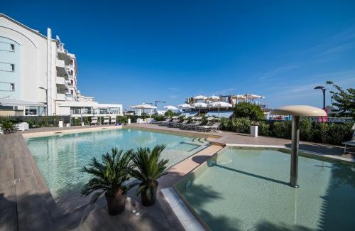 Cattolica Apartment | Appartamenti Diffusi di Villa Fiorita con accesso alle PISCINE della struttura principale