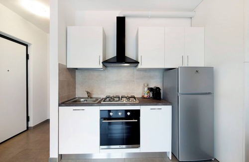Nesso Apartment | Appartamento 5 Il Tornante with Lake & Mountain Views, Wi-Fi, A/C & Balcony
