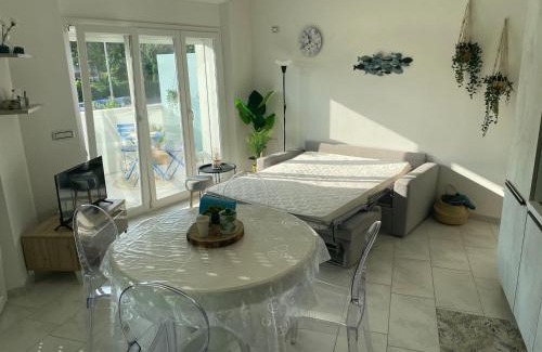 Calambrone House | Appartamento a 20 metri dal mare.