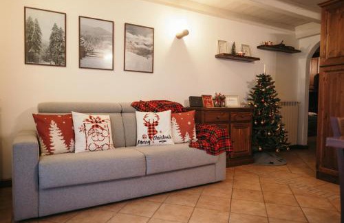 Ponte di Legno Apartment | Appartamento a Ponte di Legno con Vista sulle Alpi