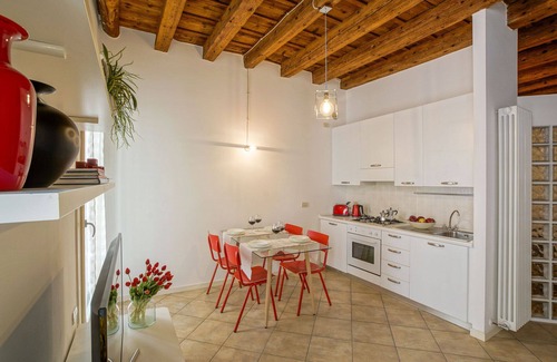Vicenza Apartment | Appartamento al Duomo in the Historical center of the city