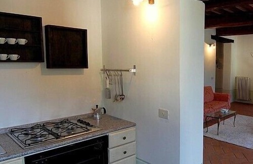 Montone House | Appartamento Aria B: A graceful apartment located on top of a small hill, with Free WI-FI.