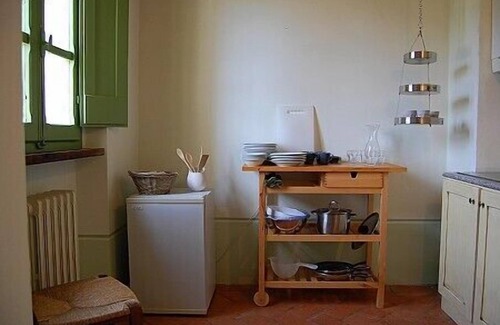 Montone House | Appartamento Aria B: A graceful apartment located on top of a small hill, with Free WI-FI.