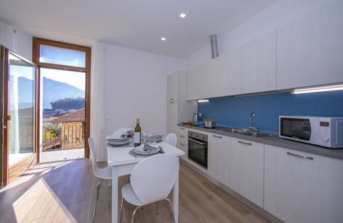 Riva del Garda Apartment | Appartamento Blu, Riva del Garda, Italy