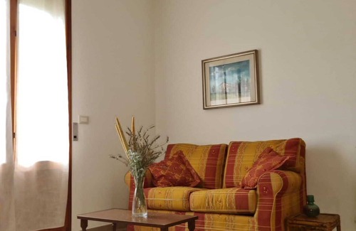 Castenaso Apartment | Appartamento -cedro del Libano con Giardino e Parcheggio Privato