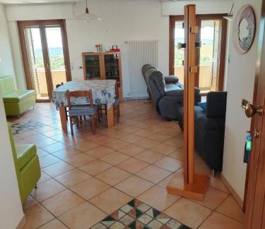 Sant'Omero Apartment | Appartamento Colliwood