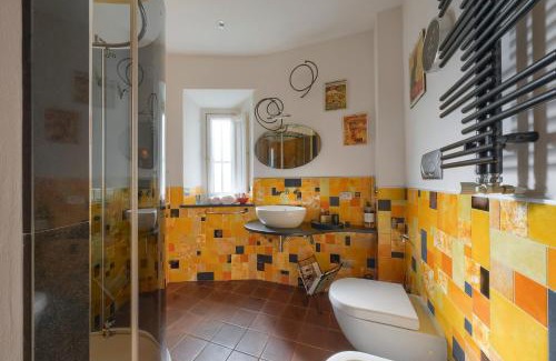 Campo di Marte Apartment | Appartamento con 2 bagni, AC e WIFI a due passi dalla stazione e dal centro storico